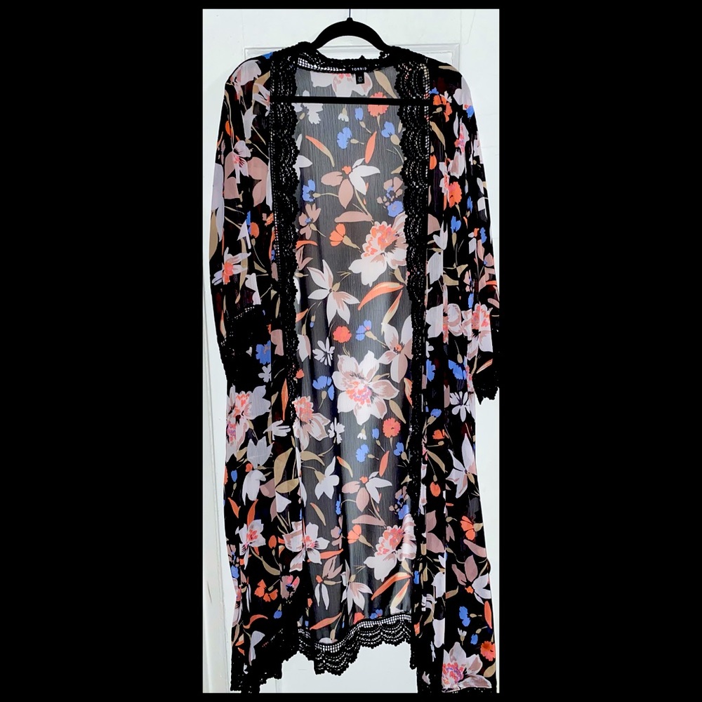Torrid kimono